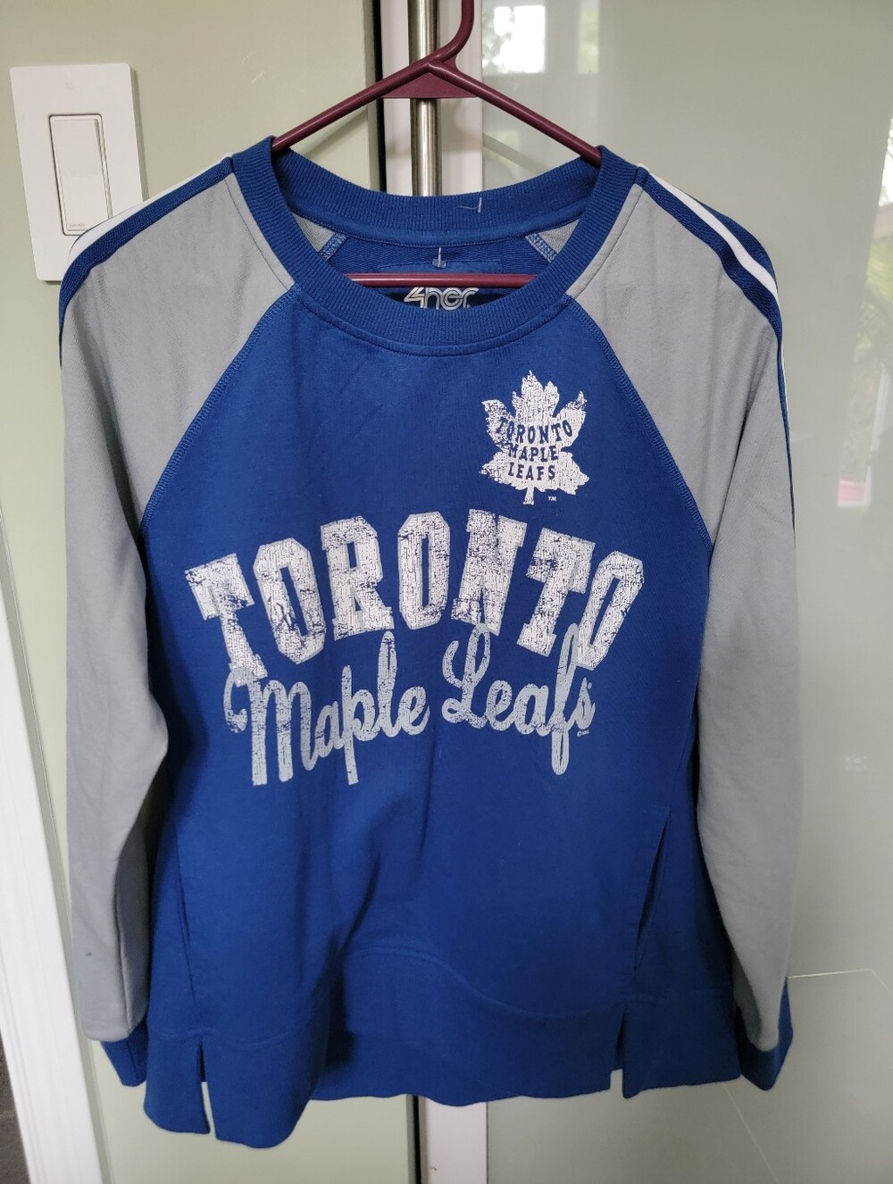 Toronto Maple Leafs Women's Blue Raglan Sweatshirt Lage